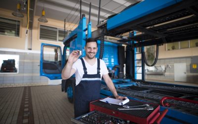 Conectando oficinas e fornecedores: o poder das plataformas de compra e venda de autopeças online